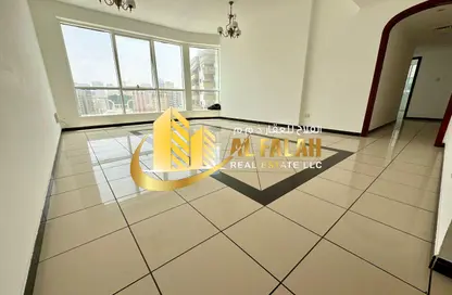 شقة - 3 غرف نوم - 3 حمامات للايجار في المجاز 2 - المجاز - الشارقة