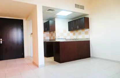 شقة - غرفة نوم - 1 حمام للايجار في خالد بن الوليد شارع - بر دبي - دبي
