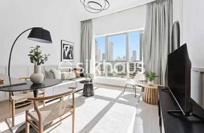 Living / Dining Room image for: Apartment - 1 Bedroom - 2 Bathrooms for rent in Bay Central - Dubai Marina - Dubai, Image 1
