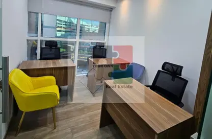 مركز أعمال - استوديو - 4 حمامات للايجار في مبنى زلفى - منطقة القرهود - دبي