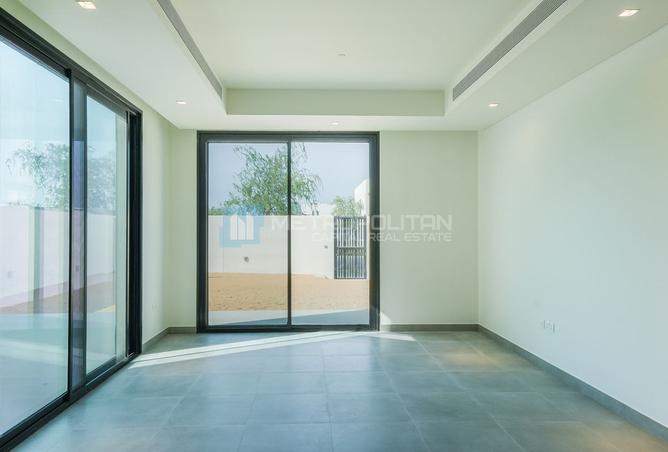15403004 - Property Image 2