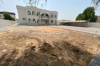 Villa - Studio - 5 Bathrooms for rent in Al Wasl Villas - Al Wasl Road - Al Wasl - Dubai