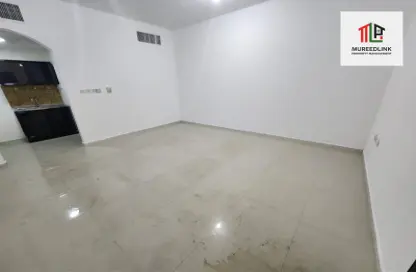 Apartment - Studio - 1 Bathroom for rent in Mushrif Gardens - Al Mushrif - Abu Dhabi