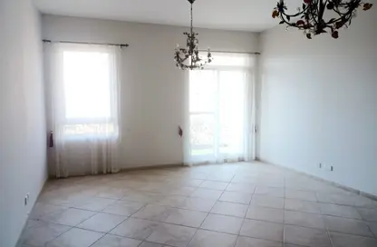 Apartment - 2 Bedrooms - 2 Bathrooms for rent in Shakespeare Circus 3 - Shakespeare Circus - Motor City - Dubai