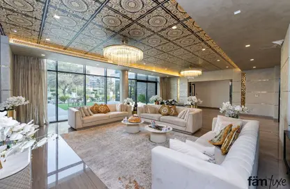 فيلا - 6 غرف نوم - 7 حمامات للبيع في ترامب استايت - داماك هيلز - دبي