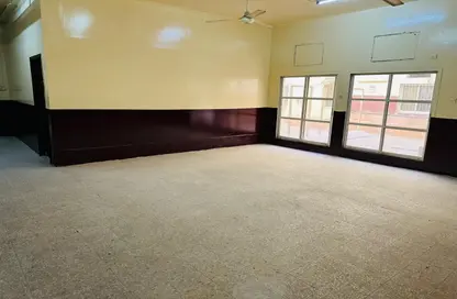 سكن عمال - استوديو - 8 حمامات للايجار في جبل على الصناعية 1 - جبل علي الصناعية - جبل علي - دبي