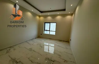 Apartment - 2 Bedrooms - 3 Bathrooms for rent in Corniche Tower - Ajman Corniche Road - Ajman