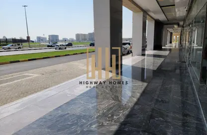 متجر - استوديو - 1 حمام للايجار في بناية مويليح 3 - مويلح - الشارقة