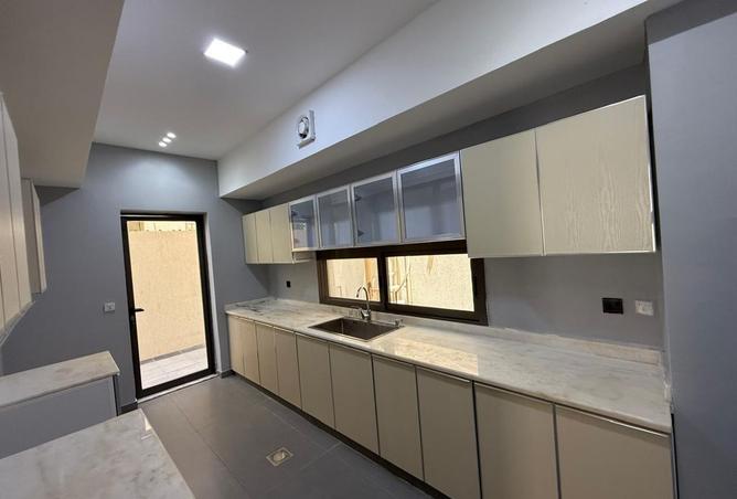 16051997 - Property Image 2