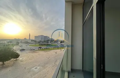 Apartment - 2 Bedrooms - 3 Bathrooms for rent in The Edge - Dubai Investment Park (DIP) - Dubai
