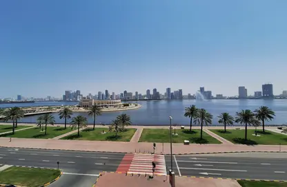 Apartment - 4 Bedrooms - 5 Bathrooms for rent in Al Majaz Tower - Al Majaz - Sharjah