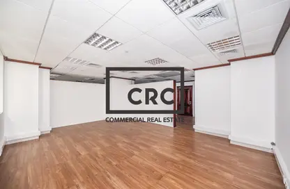 Office Space - Studio for rent in Blue Tower - Sheikh Zayed Road - Dubai