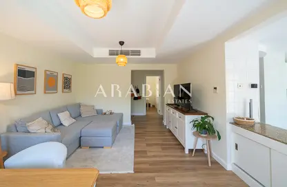 Villa - 2 Bedrooms - 3 Bathrooms for sale in Springs 7 - The Springs - Dubai