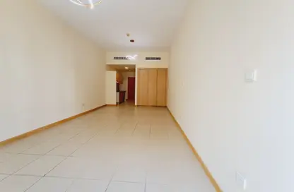 Apartment - Studio - 1 Bathroom for rent in ASB Tower - Dubai Silicon Oasis - Dubai
