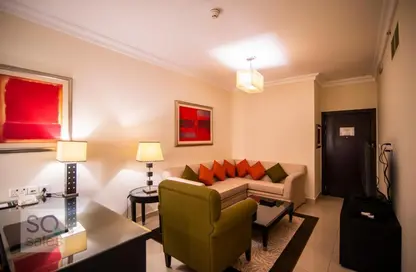 صورة لـ غرفة المعيشة / غرفة الطعام النزل و الشقق الفندقية - 2 غرف نوم - 2 حمامات للايجار في ميركيور دبي برشا هايتس للاجنحة والشقق الفندقية - برشا هايتس (تيكوم) - دبي ، صورة رقم 1