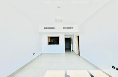 Apartment - 2 Bedrooms - 3 Bathrooms for rent in Jumeirah Garden City - Al Satwa - Dubai