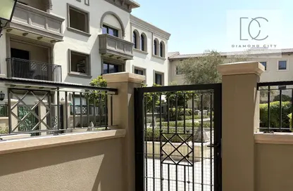 شقة - 2 غرف نوم - 2 حمامات للايجار في قمر 4 - مدينة بدر - المحيصنة - دبي