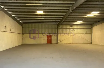 Warehouse - Studio - 1 Bathroom for rent in Dubai Investment Park (DIP) - Dubai