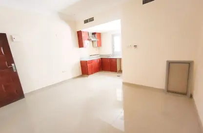 Apartment - Studio - 1 Bathroom for rent in Muwaileh 3 Building - Muwaileh - Sharjah