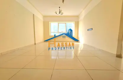 Apartment - 1 Bedroom - 2 Bathrooms for rent in Al Khan 9 building - Al Khan - Sharjah