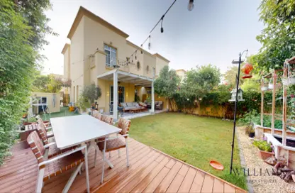 فيلا - 3 غرف نوم - 4 حمامات للبيع في الينابيع1 - الينابيع - دبي