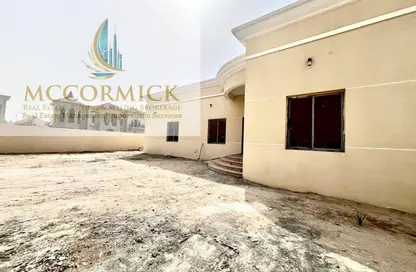 Villa - 4 Bedrooms - 6 Bathrooms for rent in Al Barsha South 2 - Al Barsha South - Al Barsha - Dubai