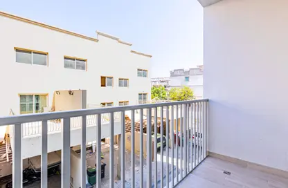 شقة - 1 حمام للايجار في لوما 22 - الضاحية 10 - قرية جميرا الدائرية - دبي