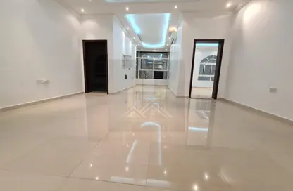 Apartment - 4 Bedrooms - 3 Bathrooms for rent in Khalifa City A Villas - Khalifa City A - Khalifa City - Abu Dhabi