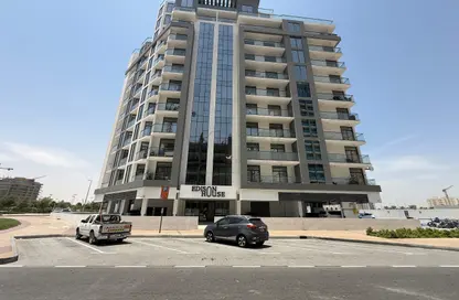 Apartment - 2 Bedrooms - 3 Bathrooms for sale in Wadi Al Safa 5 - Dubai