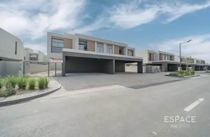 Villa - 4 Bedrooms - 6 Bathrooms for sale in The Pulse Beachfront 2 - The Pulse - Dubai South (Dubai World Central) - Dubai