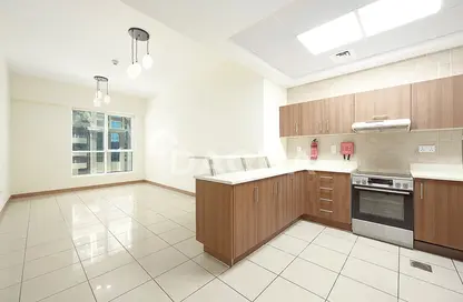 Apartment - 1 Bedroom - 2 Bathrooms for sale in Sulafa Tower - Dubai Marina - Dubai