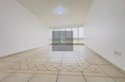 Apartment - 3 Bedrooms - 4 Bathrooms for rent in Airport Road - Abu Dhabi
