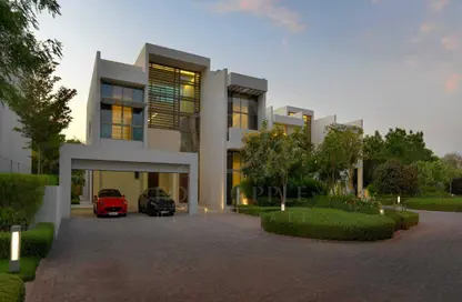 Villa - 5 Bedrooms - 7 Bathrooms for sale in District One Phase III - District One - Mohammed Bin Rashid City - Dubai