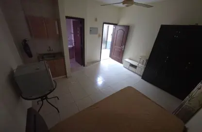 Apartment - Studio - 1 Bathroom for rent in Al Rashidiya Towers - Al Rashidiya - Ajman Downtown - Ajman