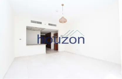 شقة - 1 حمام للايجار في برج سفير 1 - ابراج سفير - الخليج التجاري - دبي