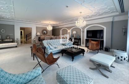 Villa - 5 Bedrooms - 6 Bathrooms for sale in Jumeirah Zabeel Saray - The Crescent - Palm Jumeirah - Dubai