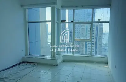 شقة - 2 غرف نوم - 2 حمامات للايجار في المجاز 3 - المجاز - الشارقة