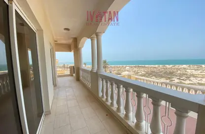 Apartment - 2 Bedrooms - 3 Bathrooms for rent in Royal Breeze 1 - Royal Breeze - Al Hamra Village - Ras Al Khaimah