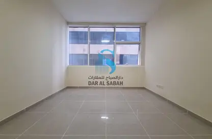 شقة - غرفة نوم - 1 حمام للايجار في مجمع النهدة السكني - النهدة - الشارقة