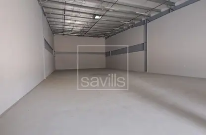 مستودع - استوديو للايجار في منطقة رقم 13 - المنطقة الصناعية بالشارقة - الشارقة