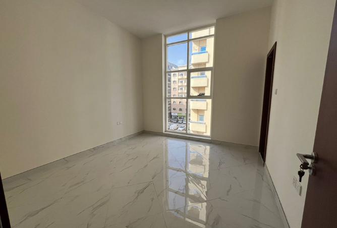 15911408 - Property Main Image