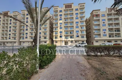 شقة - 2 غرف نوم - 3 حمامات للبيع في قرية الاميرة - الياسمين - عجمان