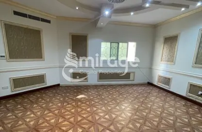 Villa - 1 Bedroom - 2 Bathrooms for rent in Rabdan - Abu Dhabi