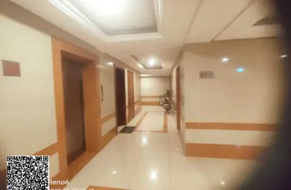 شقة - غرفة نوم - 2 حمامات للبيع في أورينت تاور 1 - أورينت تاور - البستان - عجمان