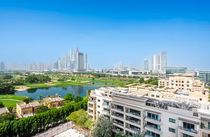 Apartment - 2 Bedrooms - 2 Bathrooms for sale in Golf Tower 1 - Golf Towers - The Views - Dubai