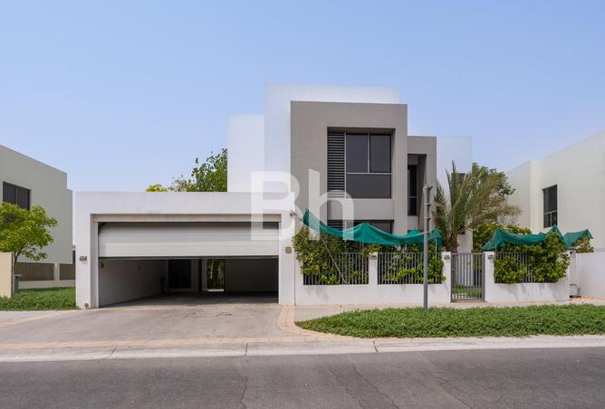 property-image
