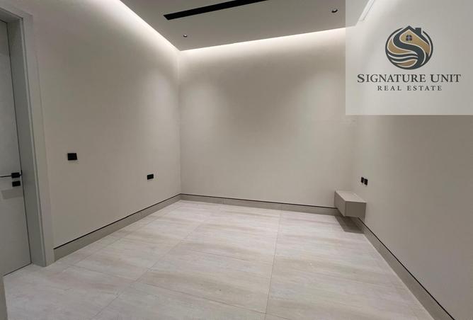 15120516 - Property Image 3