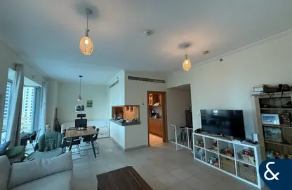 Apartment - 1 Bedroom - 2 Bathrooms for sale in Aurora Tower - Marina Promenade - Dubai Marina - Dubai
