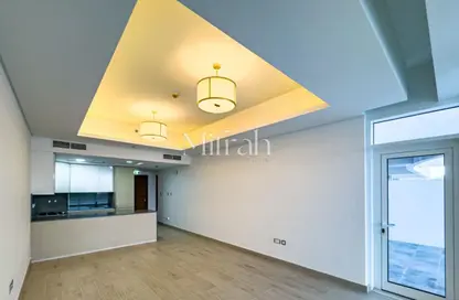 شقة - غرفة نوم - 2 حمامات للبيع في عزيزي مينا - نخلة جميرا - دبي