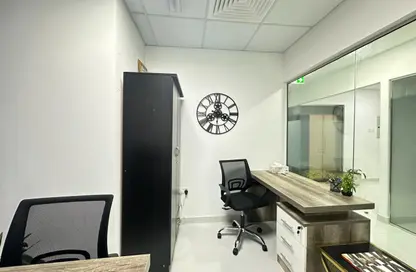 Office Space - Studio - 1 Bathroom for rent in Aspin Tower - Sheikh Zayed Road - Dubai